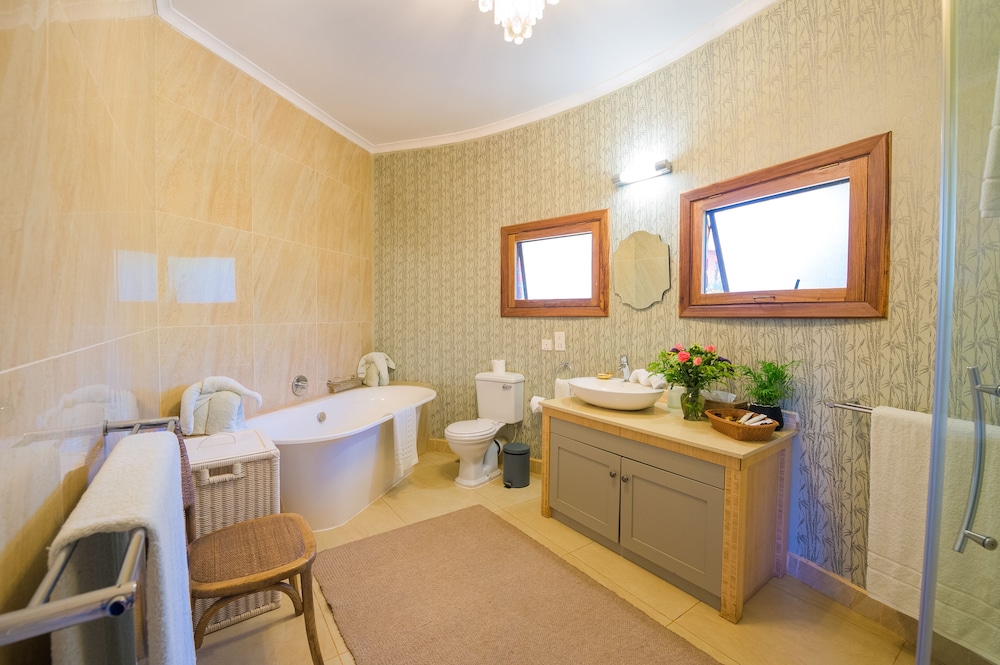 Lilayi Lodge 50/50