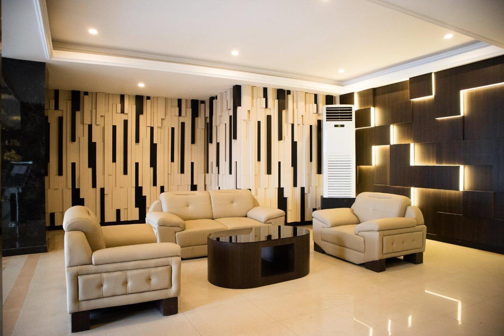 Karlita Hotel Tegal 25/31