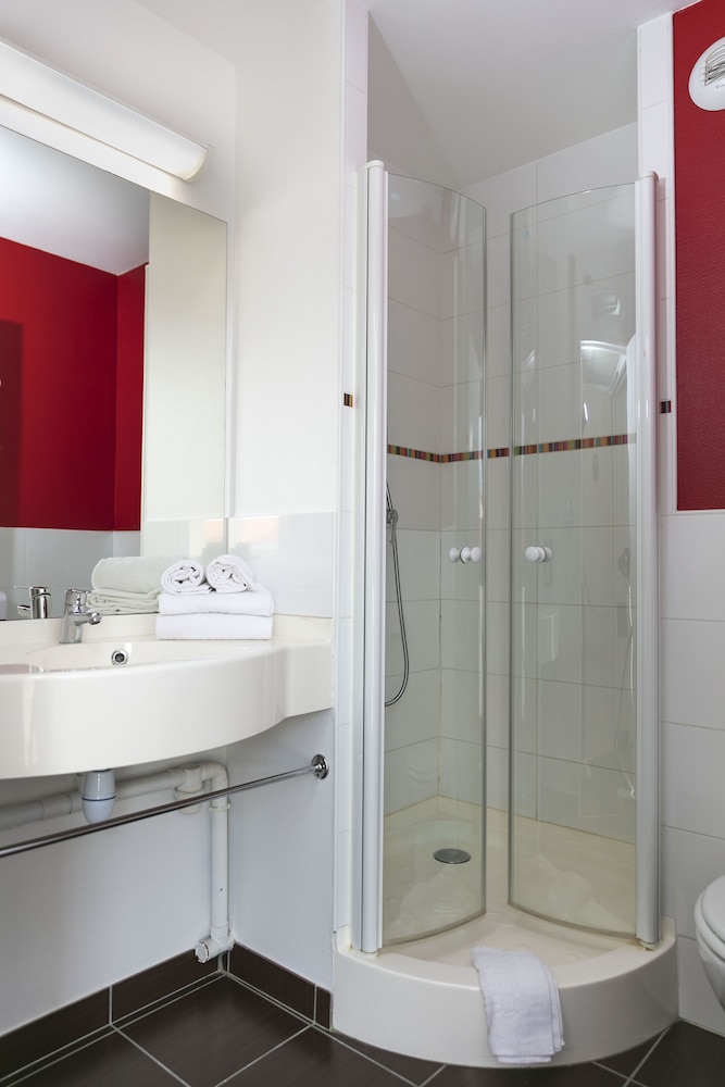 Hotel Clermont Estaing 37/40