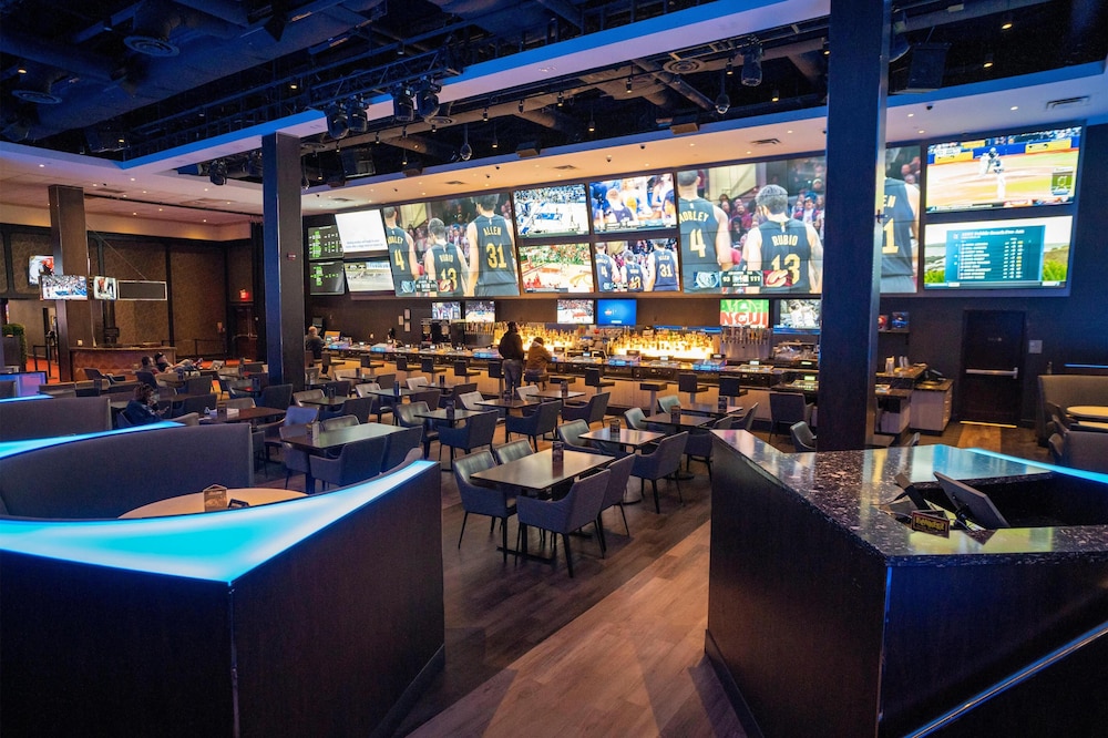 Gold Strike Casino Resort 45/69