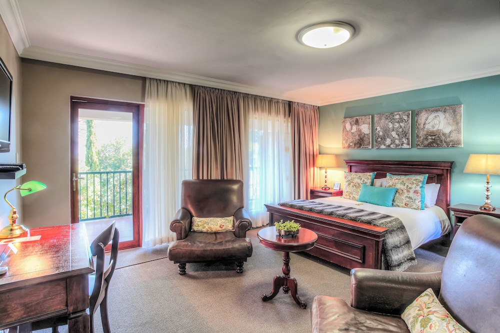 Sunninghill Guest Lodge 15/36