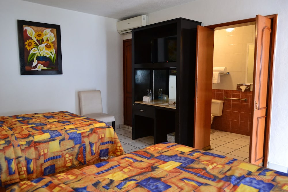 Hotel Maria Isabel 17/69