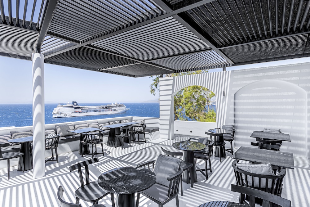 Omiros The Feelgood Hotel 35/50