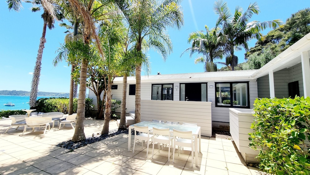 BEACH HOUSE KAWAU ISLAND 42/51