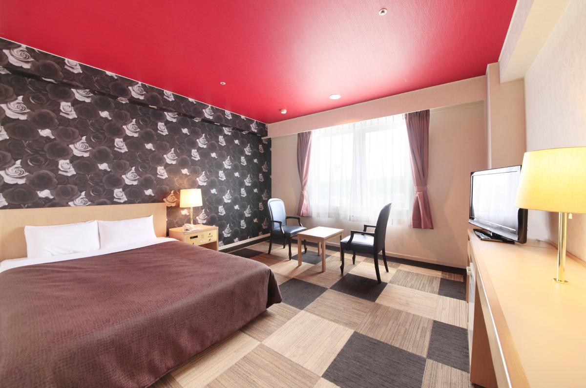 Room, Double Bed, Mountain View