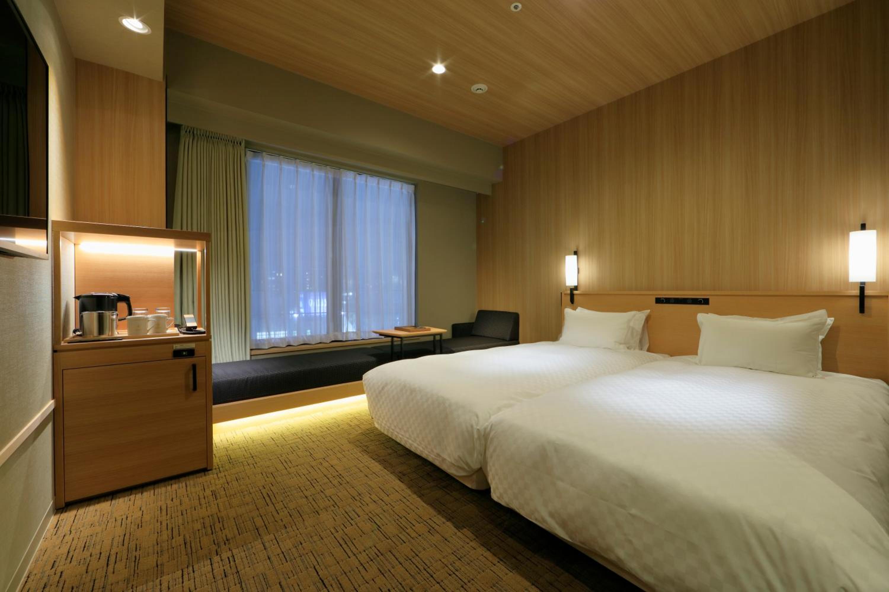 غرفة قياسية بسريرين منفصلين، Candeo Hotels Kobe Torroad 2/5