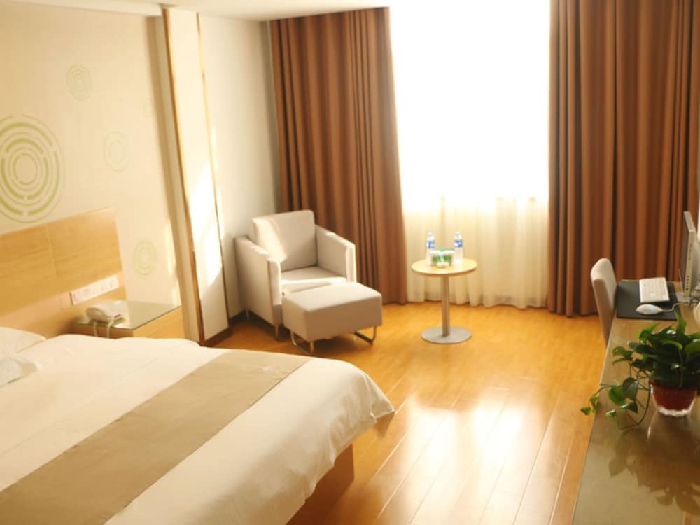 GreenTree Inn Anqing Susong County North Longmen Road Express Hotel 15/43