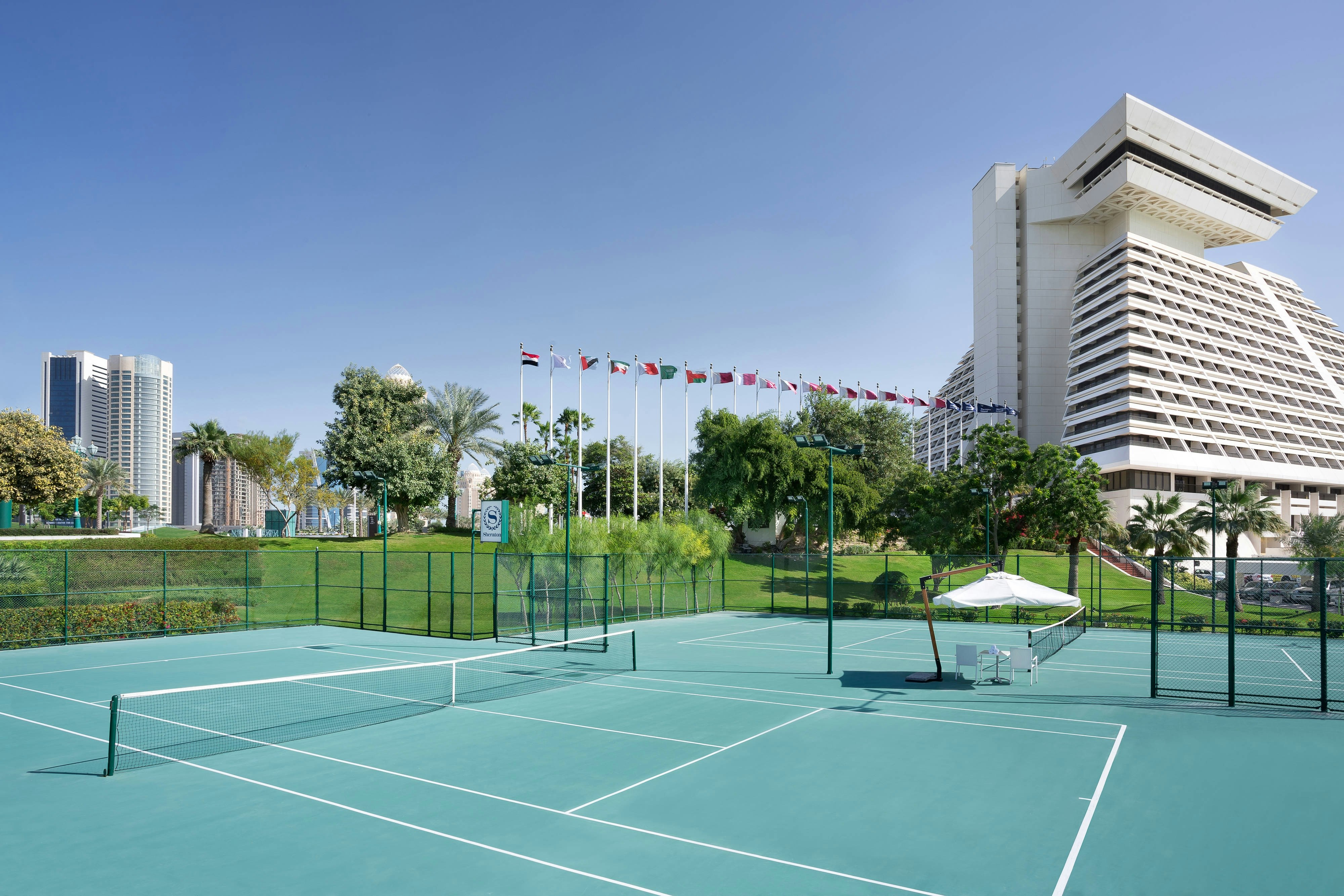 Sheraton Grand Doha Resort & Convention Hotel 25/80