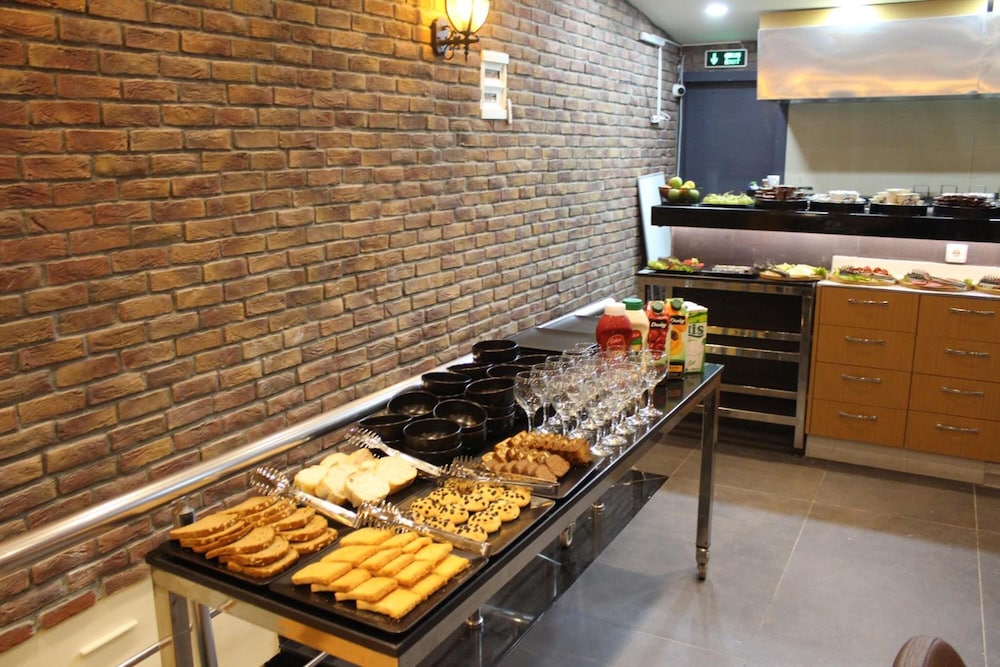 Istanbul Terrace Hotel 24/42
