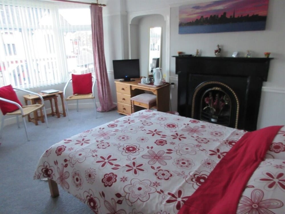 Ty Newydd B and B 3/16