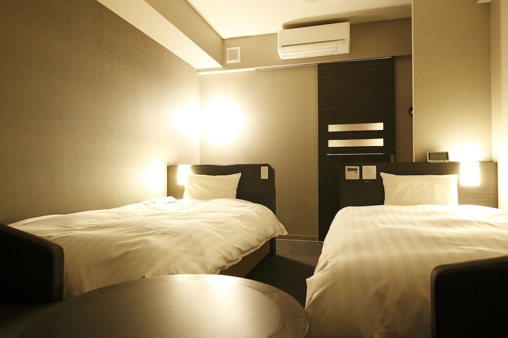 Hotel Dormy Inn Kagoshima 10/34