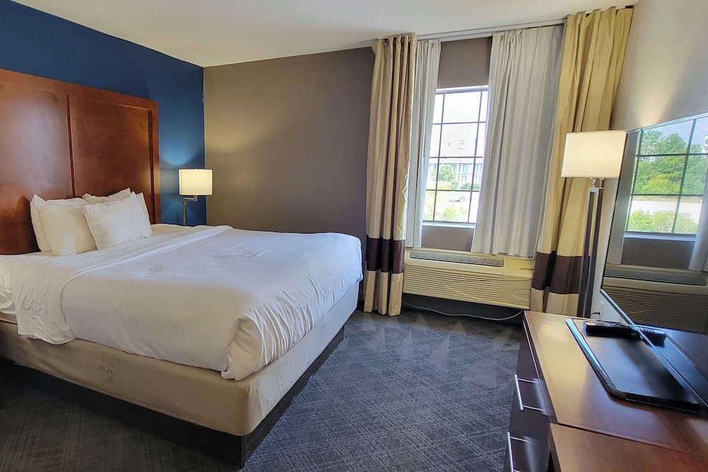 Standard, King Bed
