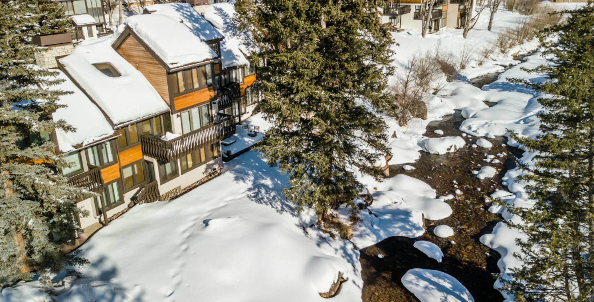 Vail Racquet Club Townehomes And Condominiums 14/38