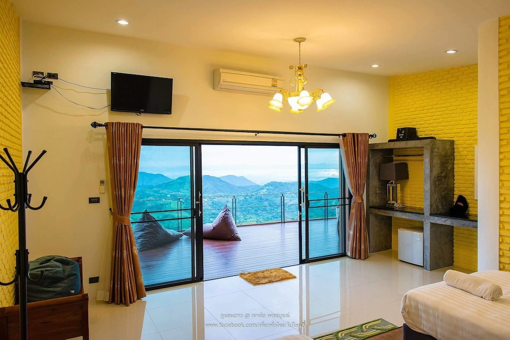 Phu Sandao Resort 11/21