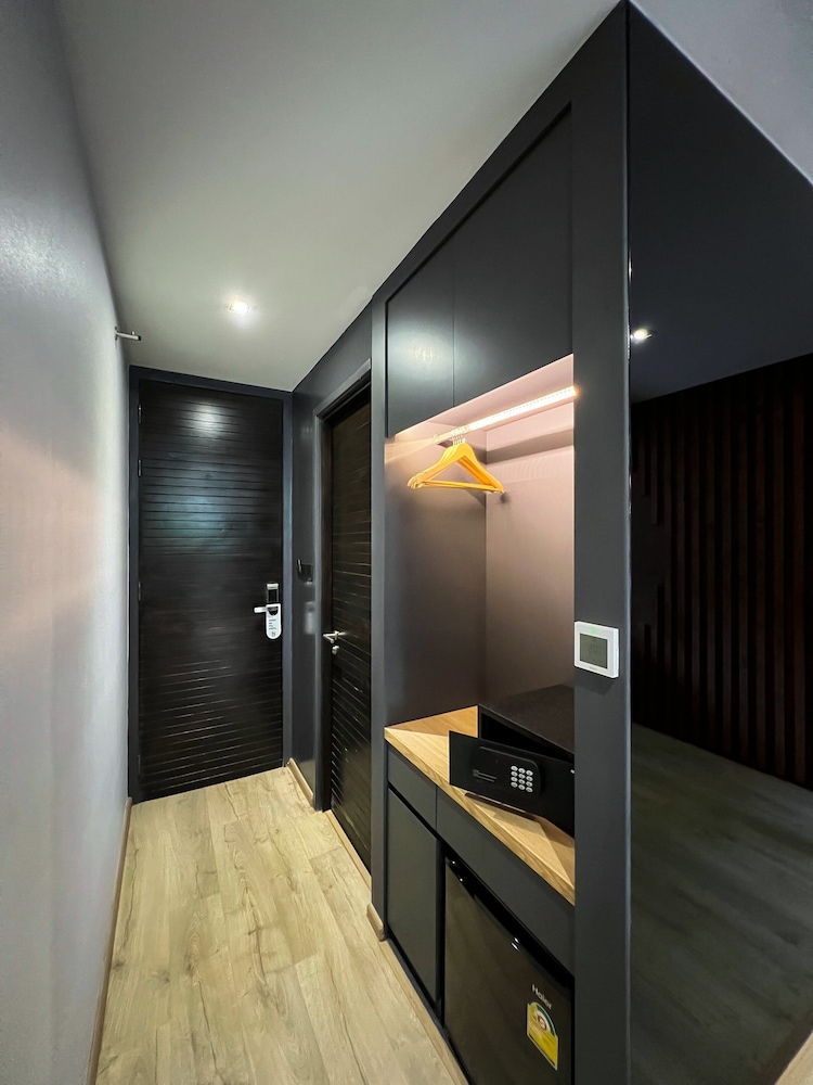 The Nhorm Hotel Ratchada 27/45