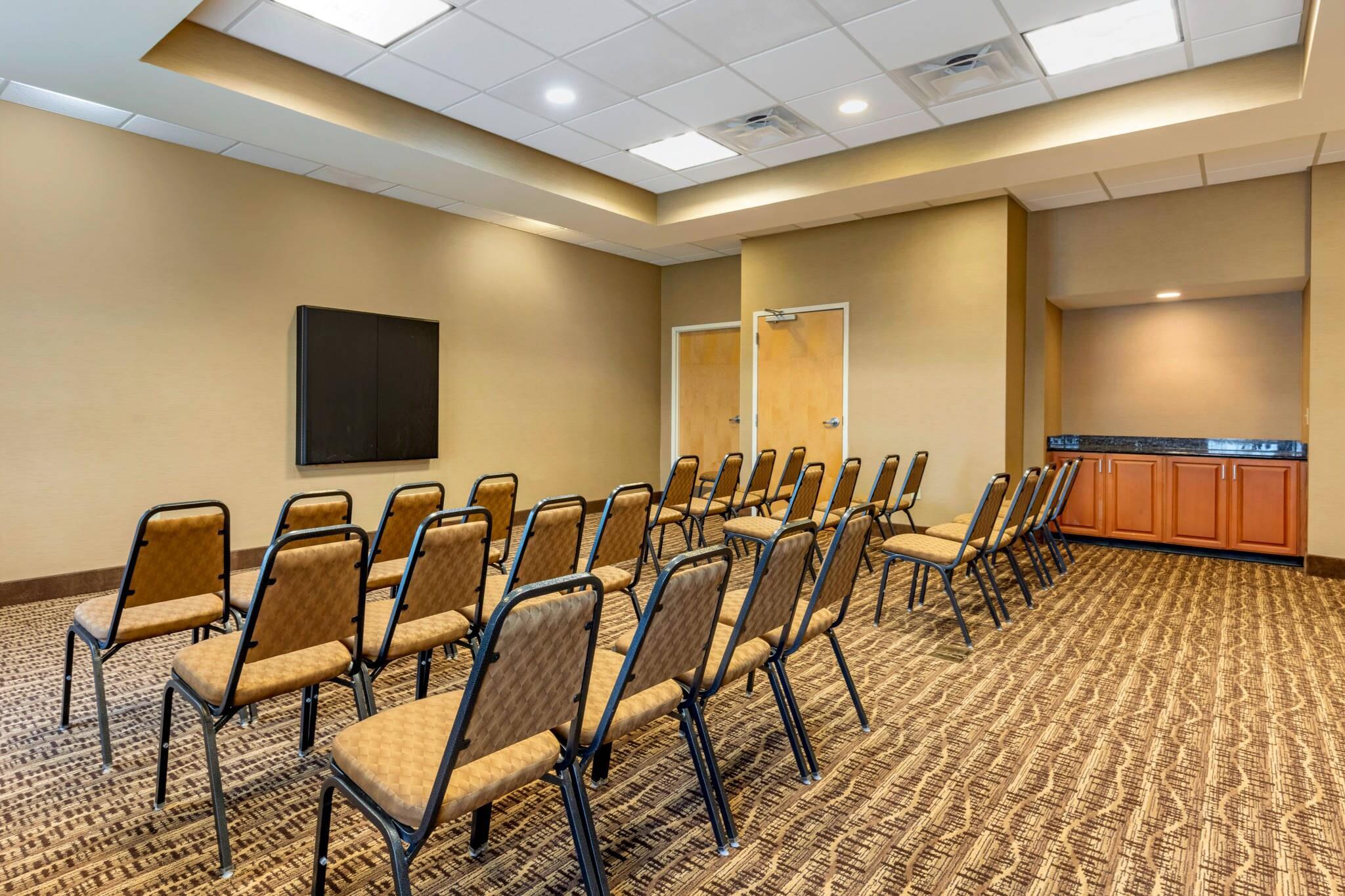Comfort Suites Smyrna - Nashville Area 17/26