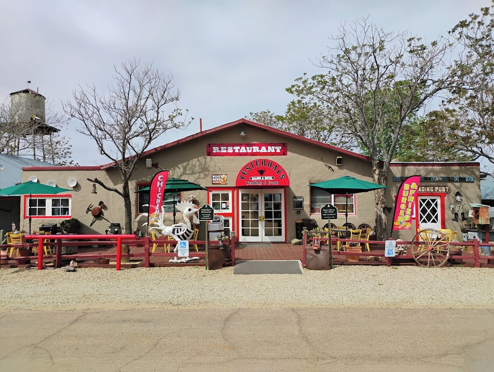Shep's Miners Inn 4/50