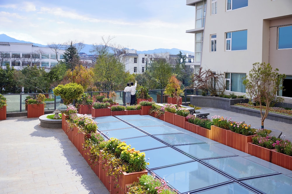 Fairfield by Marriott Lijiang Ancient Town 42/48