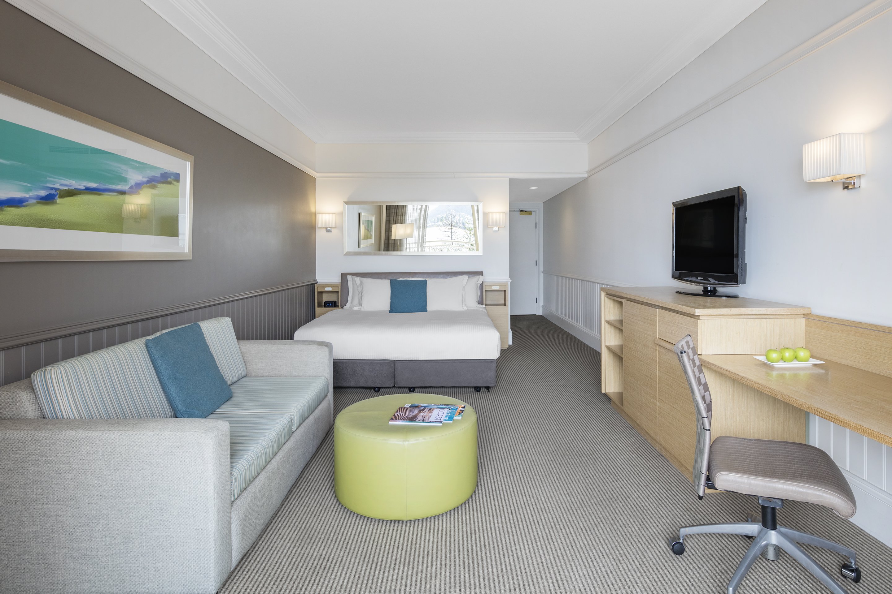 Crowne Plaza Terrigal 59/75