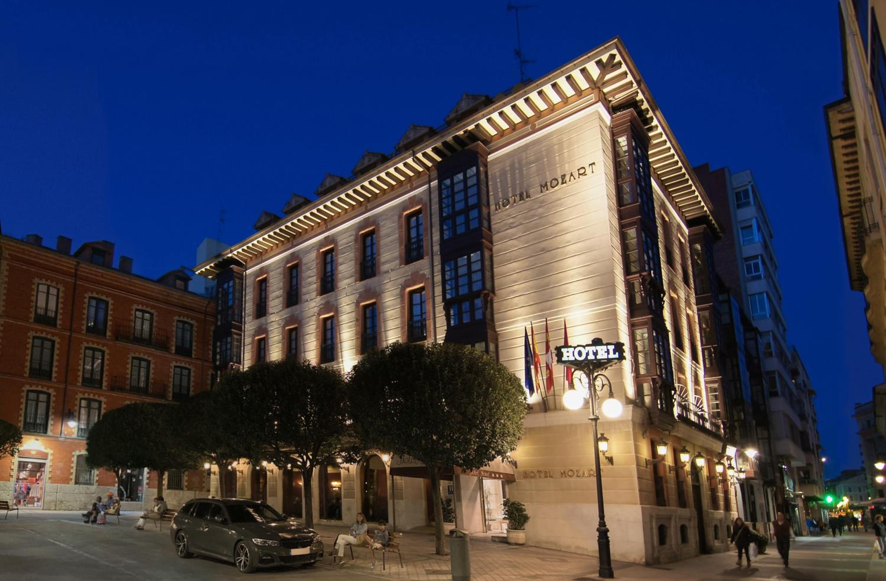 Hotel Mozart 54/59
