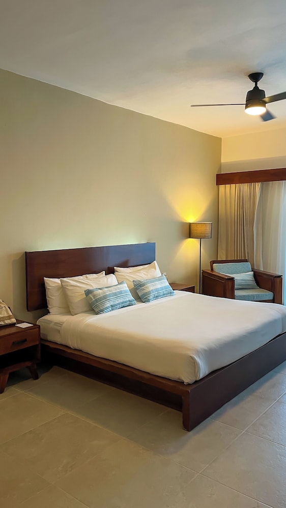 The Mint Resort Isla Mujeres 21/67