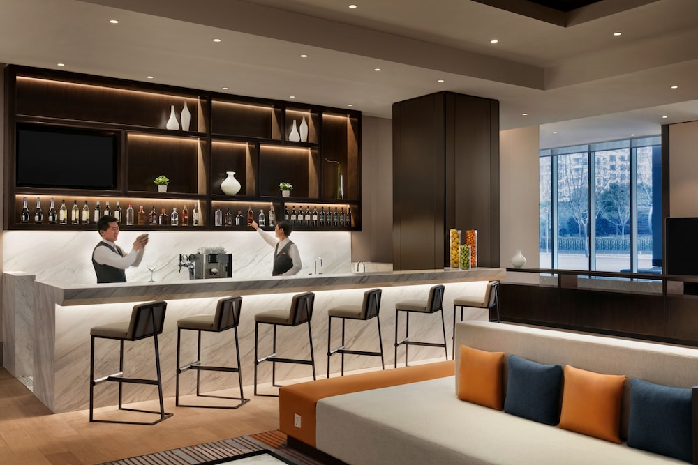 Hyatt Place Shanghai Tianshan Plaza 36/45