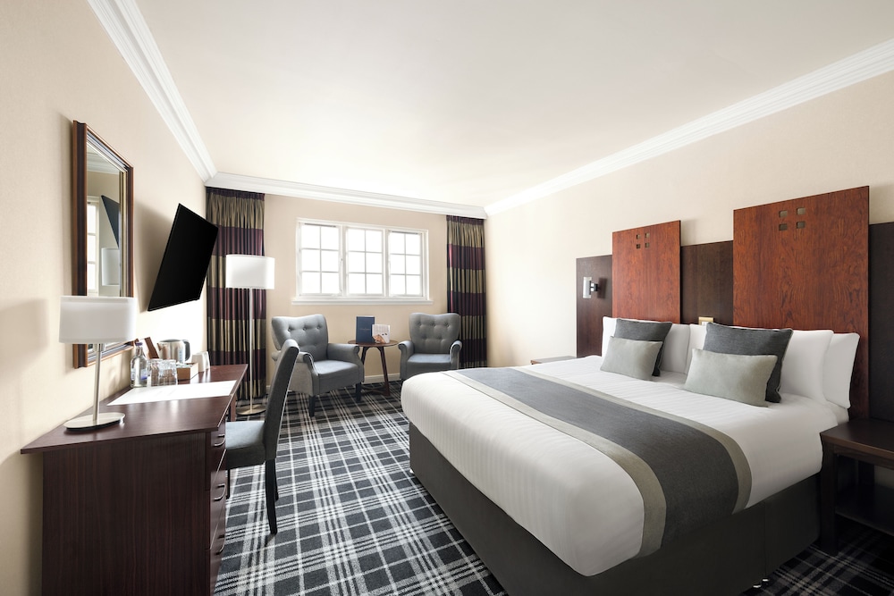 Stirling Highland Hotel 8/58