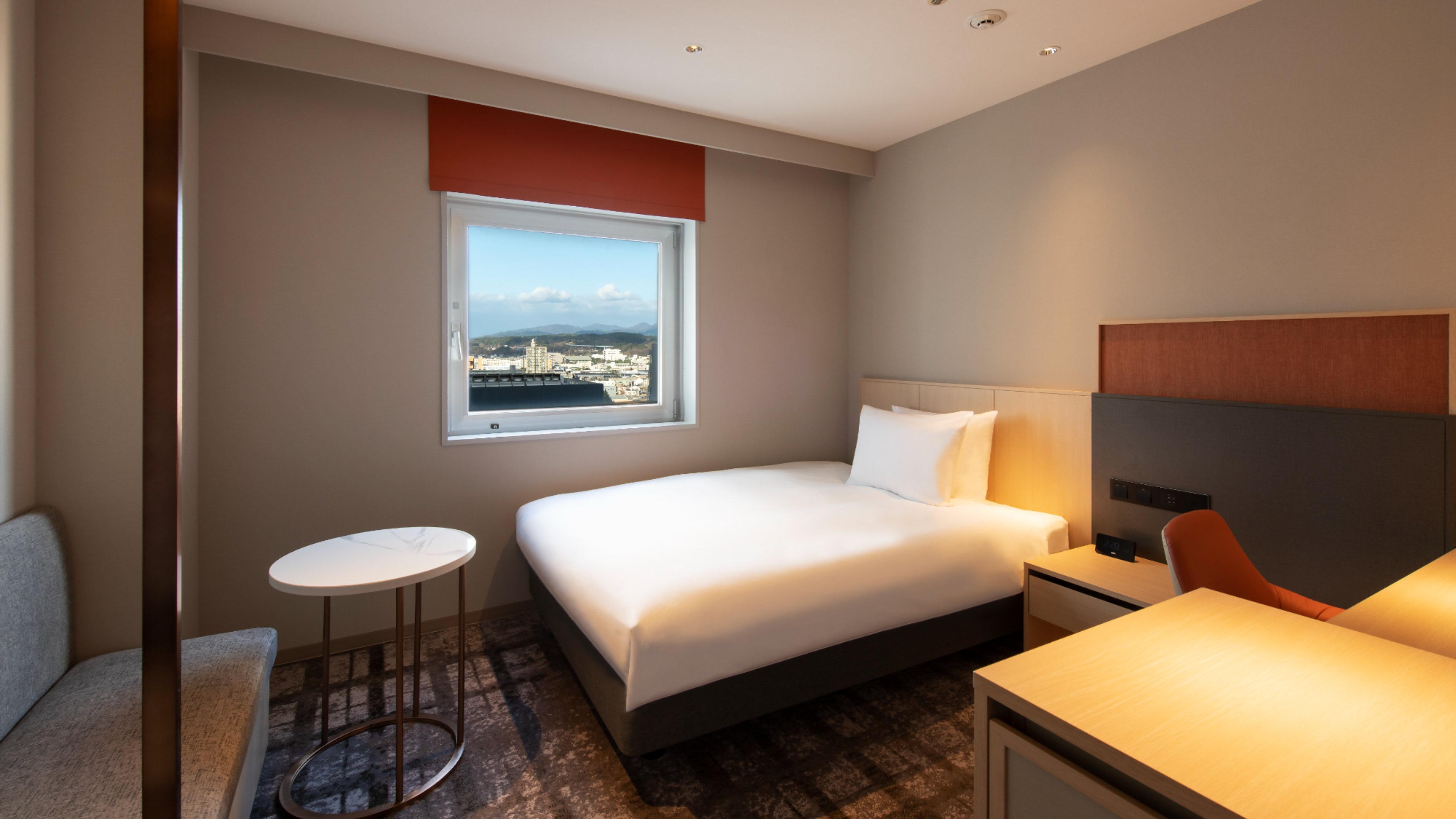 Room, Double Bed