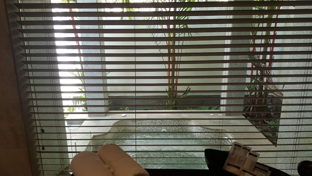 The Lalit Resort And Spa Bekal 28/68