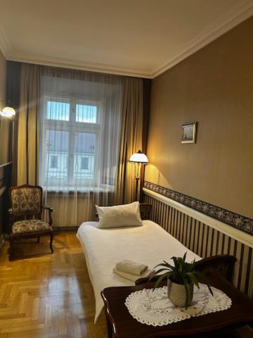 غرفة ديلوكس بسرير مزدوج، Hotel Pollera 5/8
