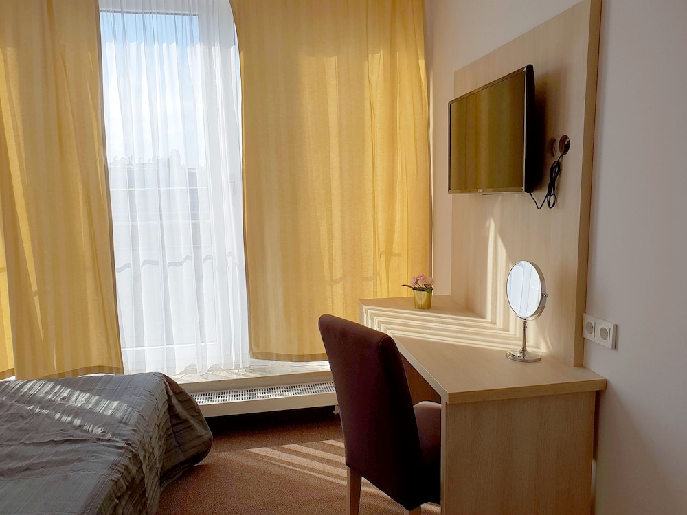 غرفة مفردة، Hotel Denbu 13/17