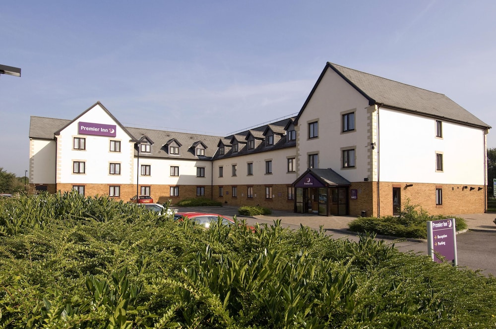 Premier Inn Gloucester (Barnwood) 27/28
