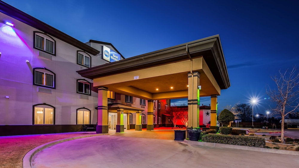 Best Western South Plains Inn & Suites 1/31
