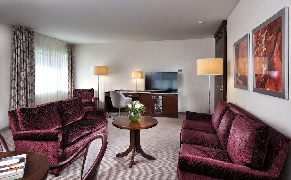 Maritim Hotel Bonn 46/70