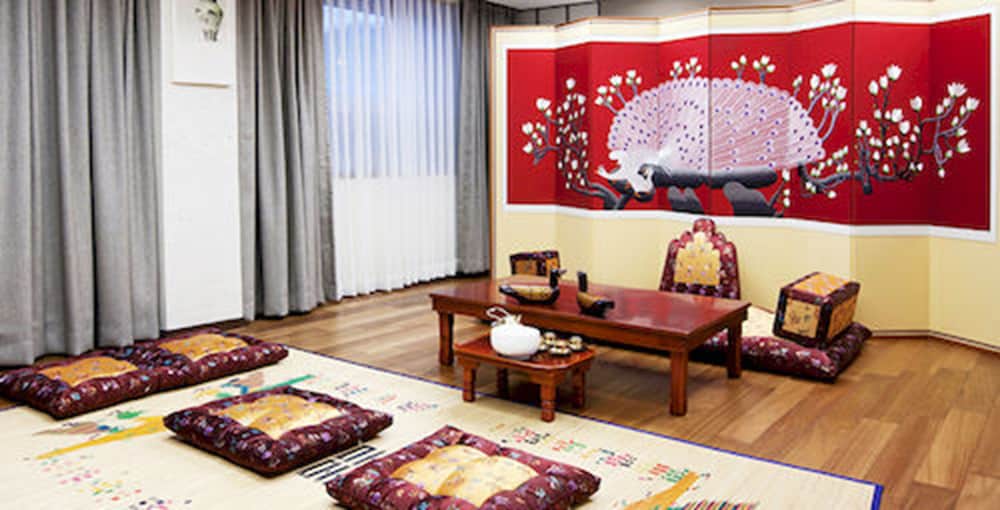 The Cheil Hotel Onyang 30/46