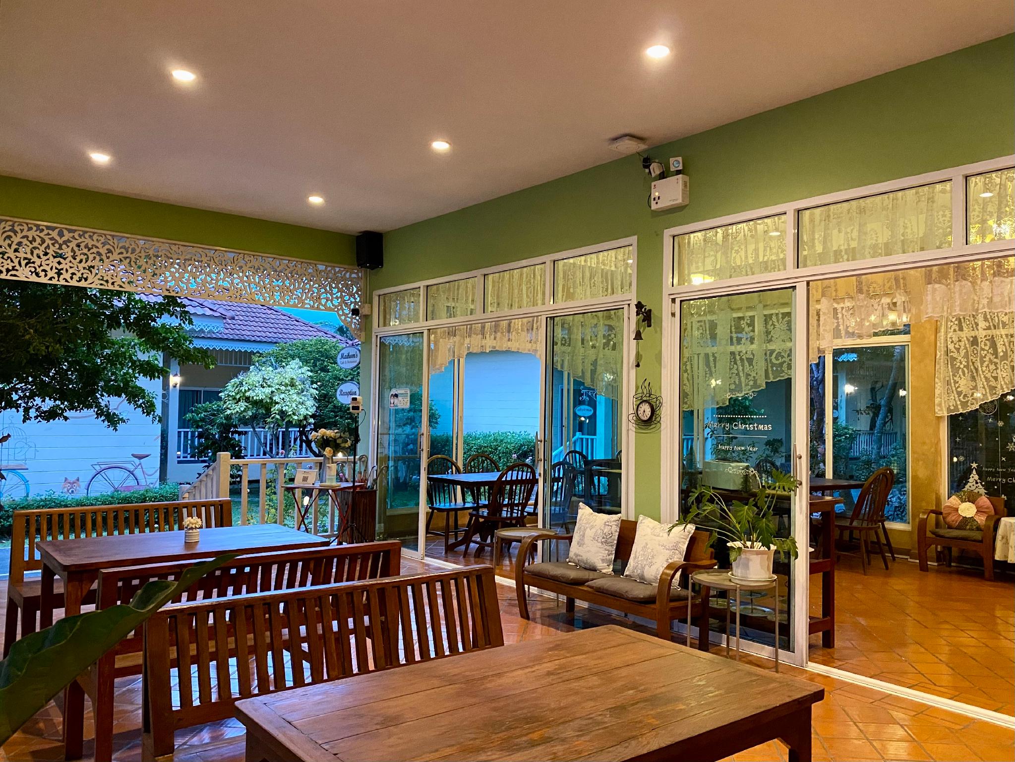 Ruen Maihom Riverside Cottage 34/63