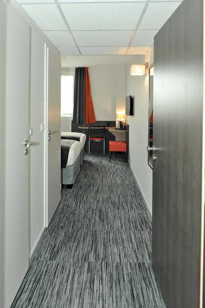 Dios Hotel 13/32