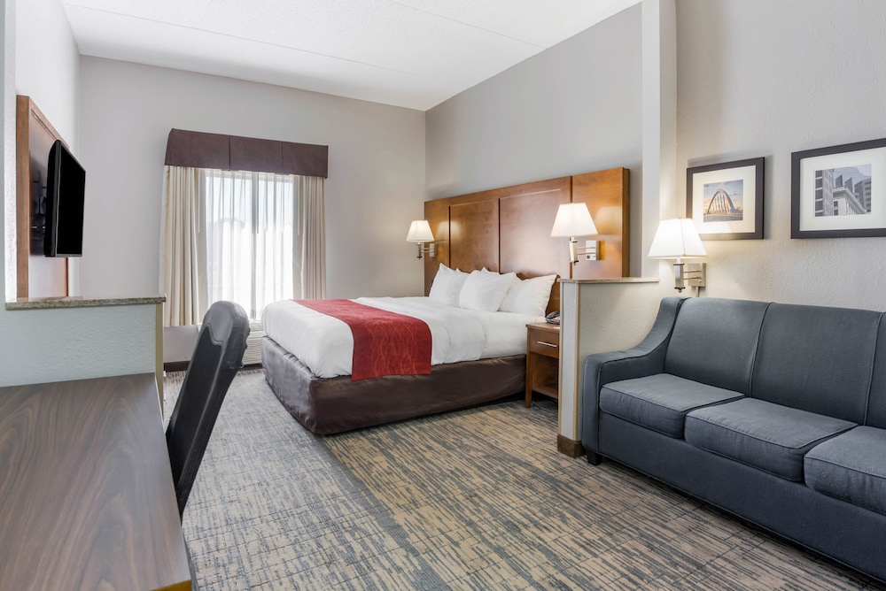Comfort Inn Grove City - Columbus South 7/23