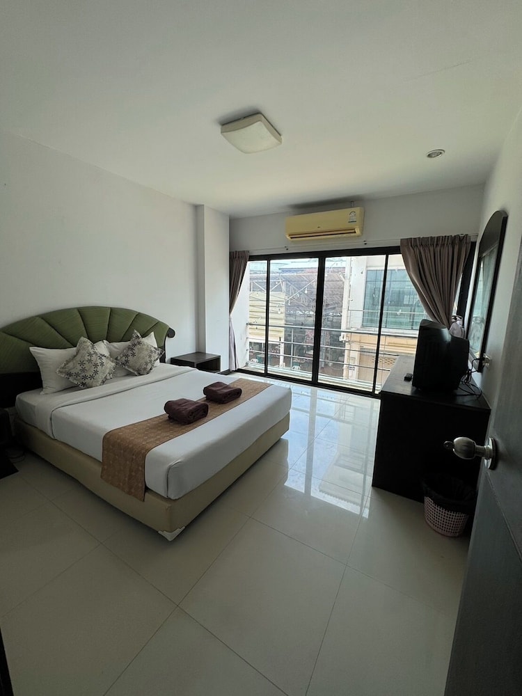 Orchid Residence 14/30