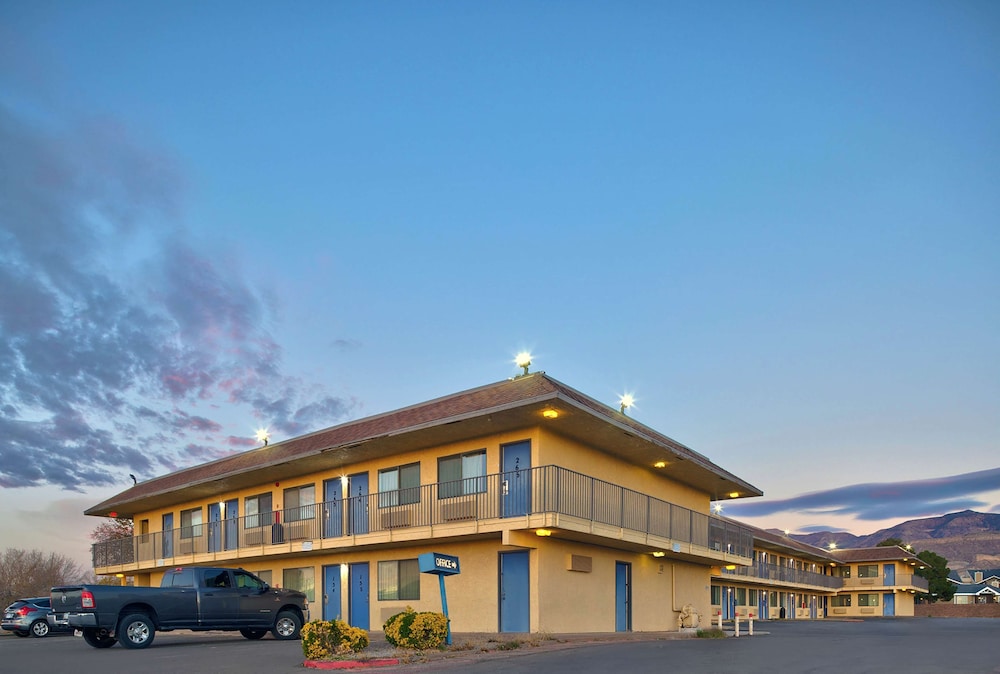 Motel6 Alamogordo, NM in ALAMOGORDO - NM