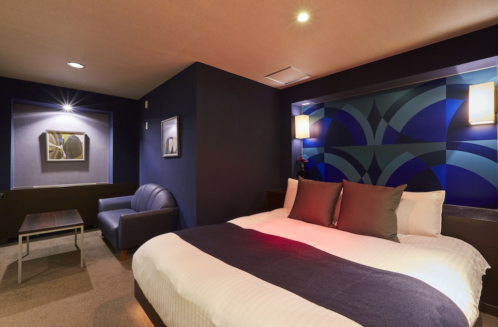 Hotel Love 5/50