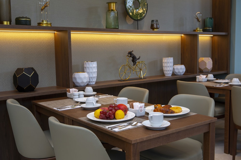 Hotel RIU Plaza Espana 52/69