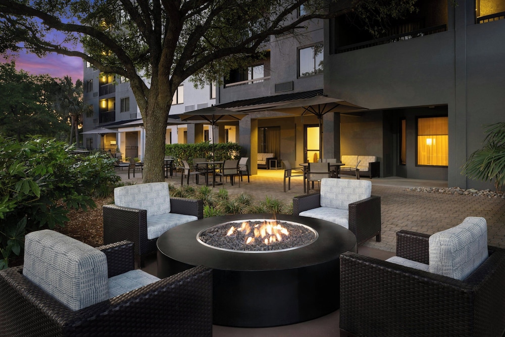 Courtyard Myrtle Beach Barefoot Landing 26/45