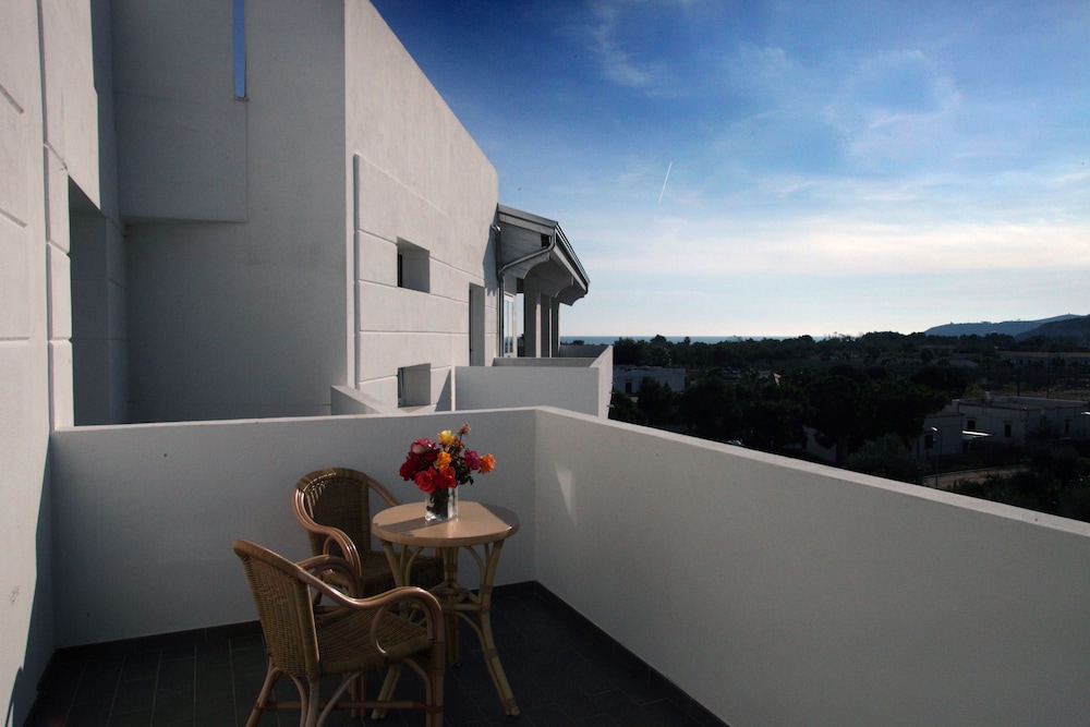 Sciali Hotel 29/50