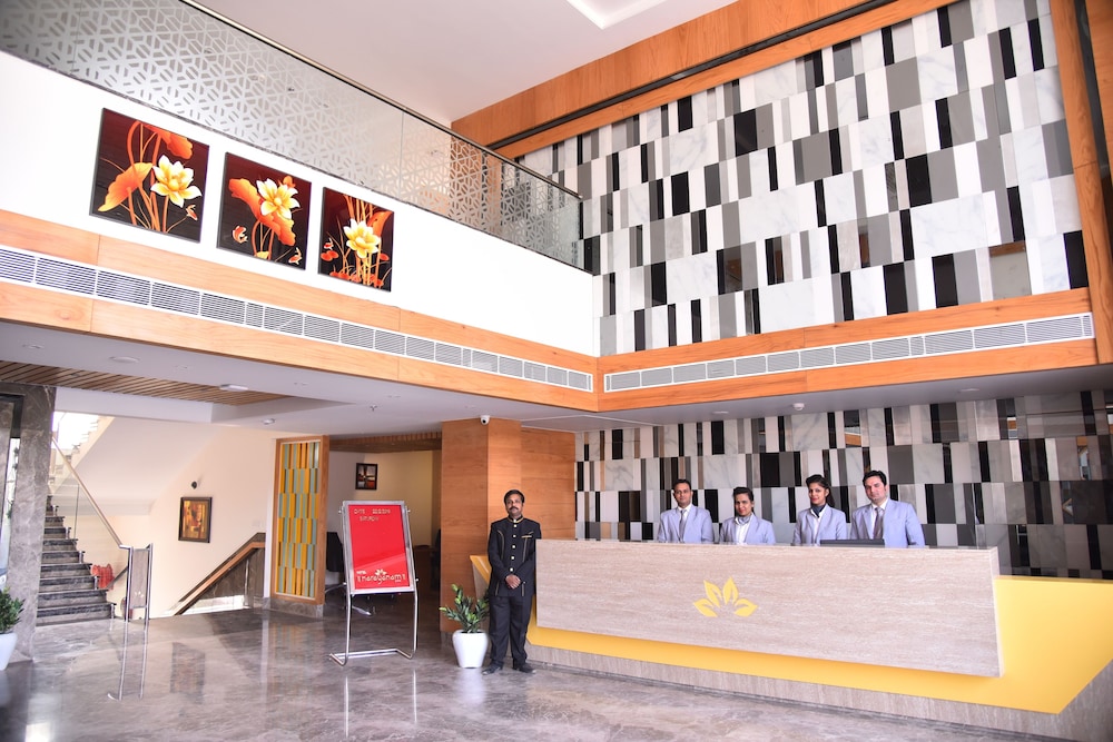 Hotel Narayanam 15/50