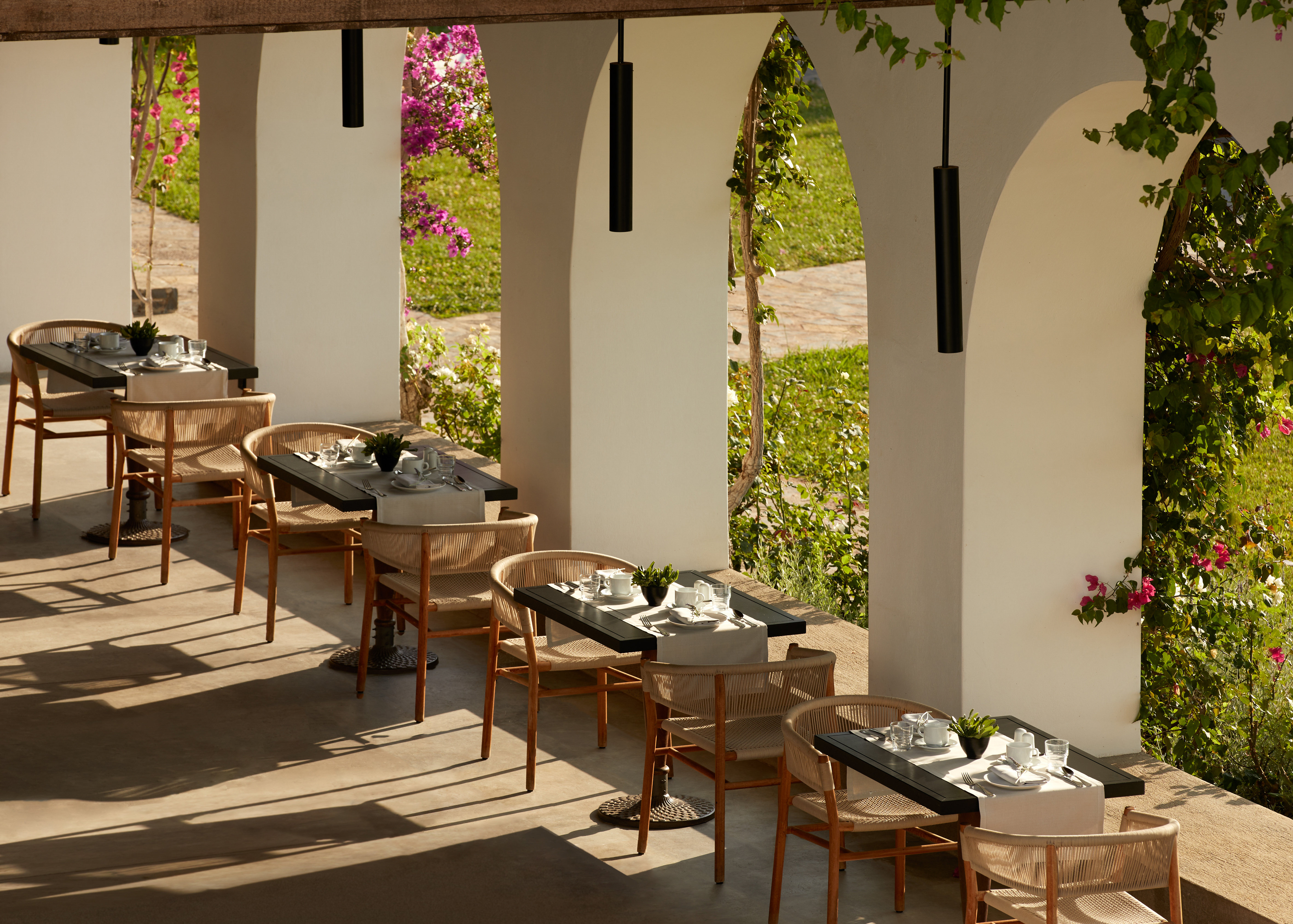 Minos Beach Art Hotel 38/63