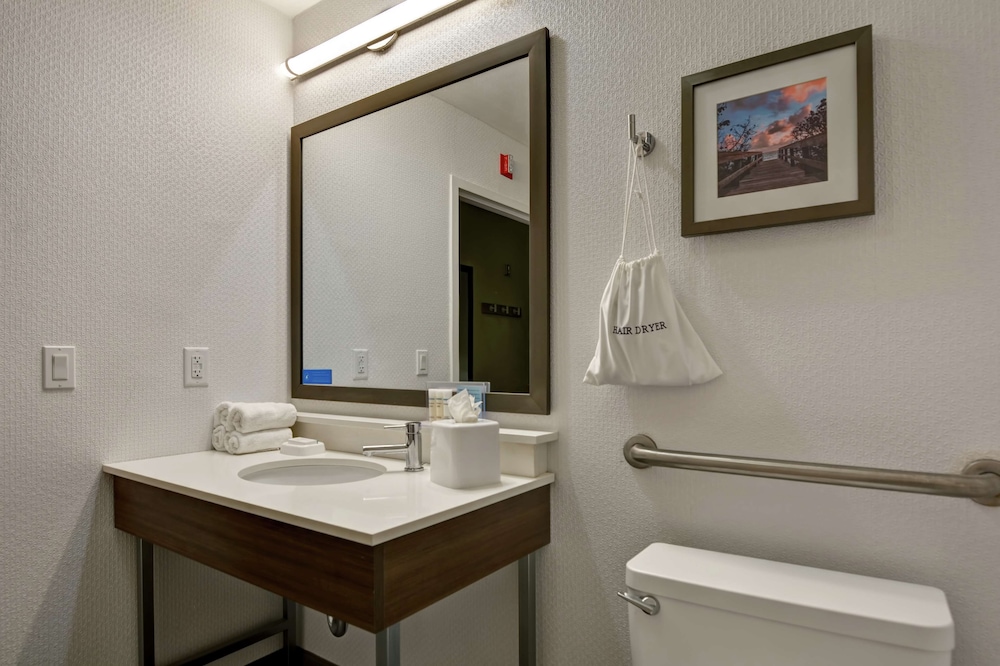 Hampton Inn Jacksonville Ponte Vedra Beach Mayo Clinic Area 18/43