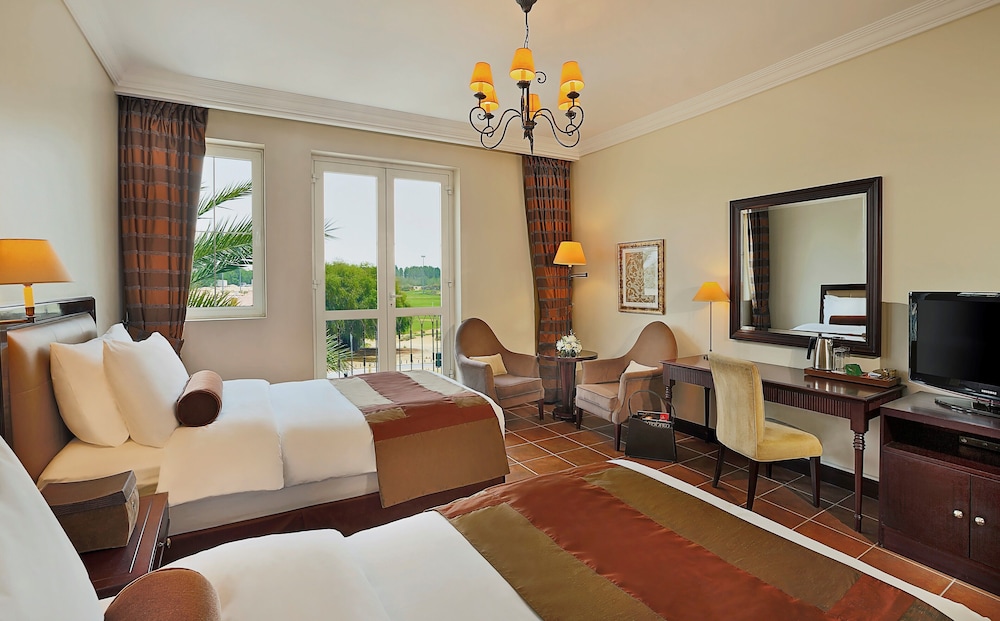 Arabian Ranches Golf Club 7/34