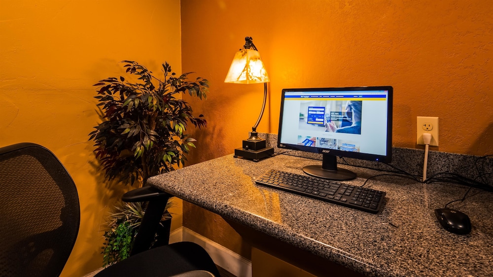 Best Western El Grande Inn 24/34