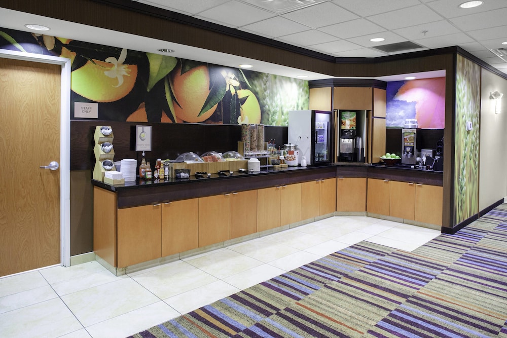Fairfield Inn & Suites Seymour 10/40